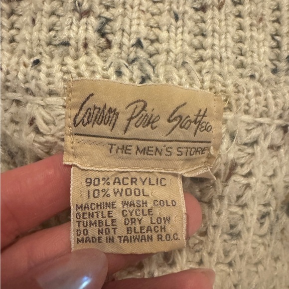 The Men’s Store Vintage Cozy Cream Knit Cardigan - Picture 3 of 6